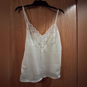 white lace Camisole Slip Top, vintage floral lace, no tag unbranded